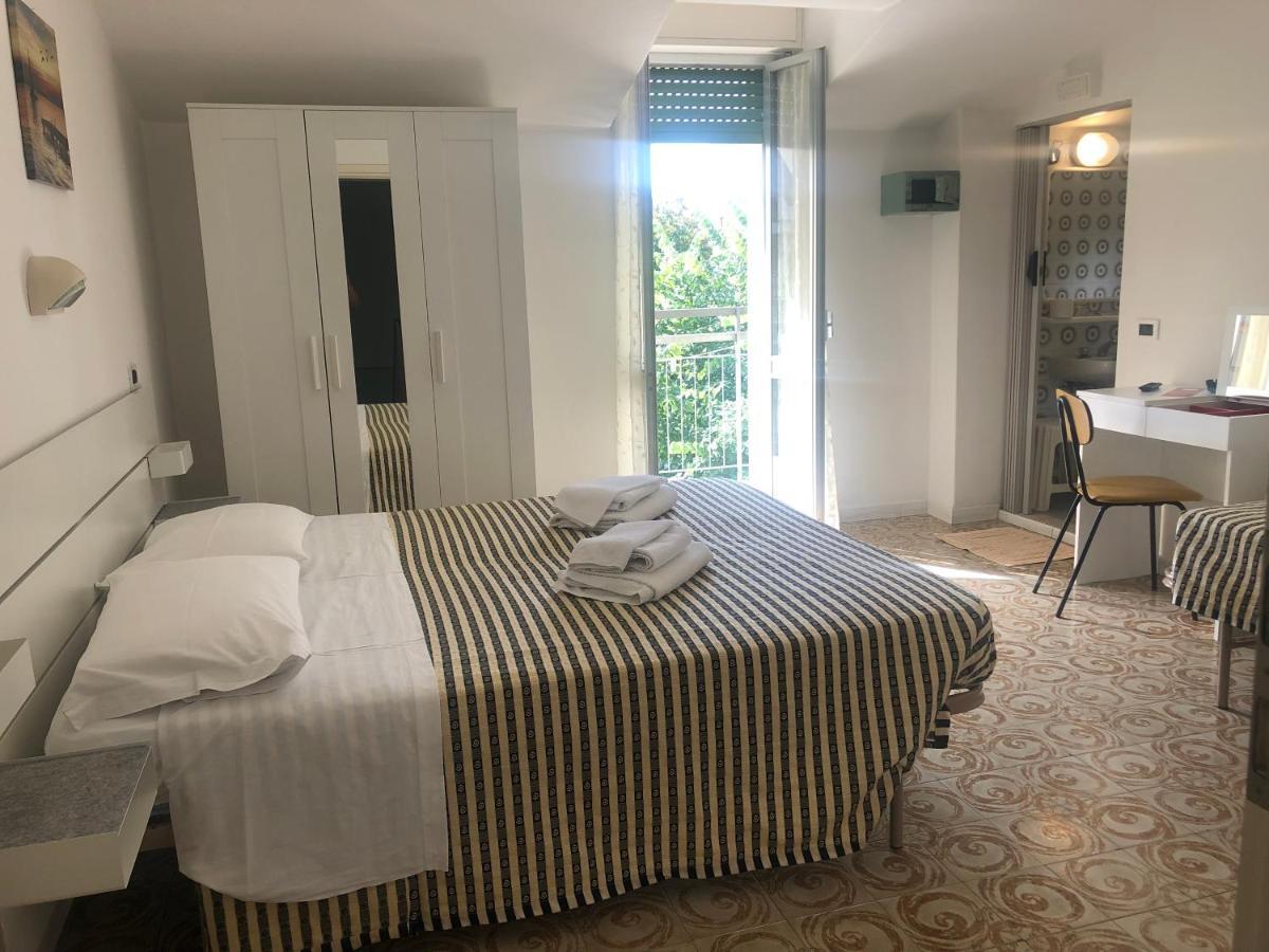 Hotel Argo Rimini Zewnętrze zdjęcie